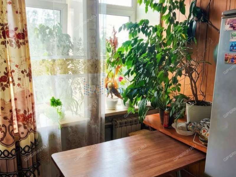 комната в доме 81 на Московском шоссе