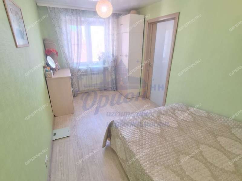 трёхкомнатная квартира на улице Заломова дом 4