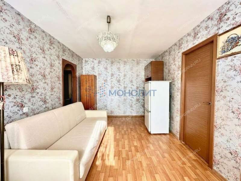 трёхкомнатная квартира на улице Искры дом 17