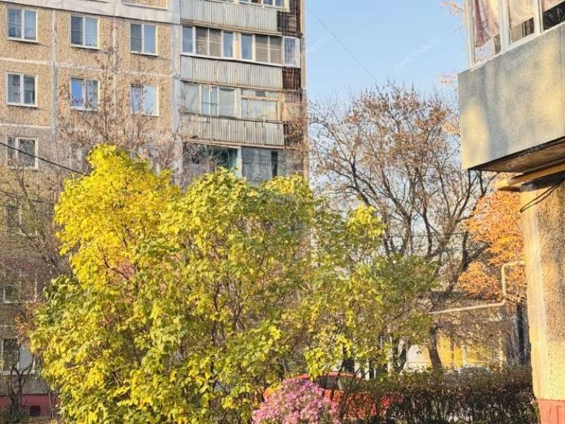 трёхкомнатная квартира на улице Мельникова дом 8