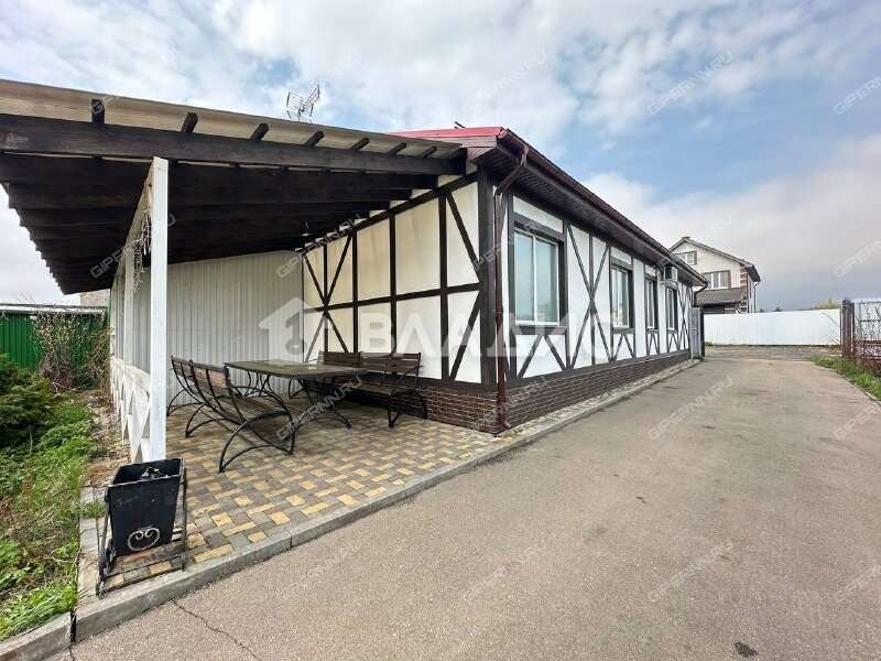 дом на Школьной улице