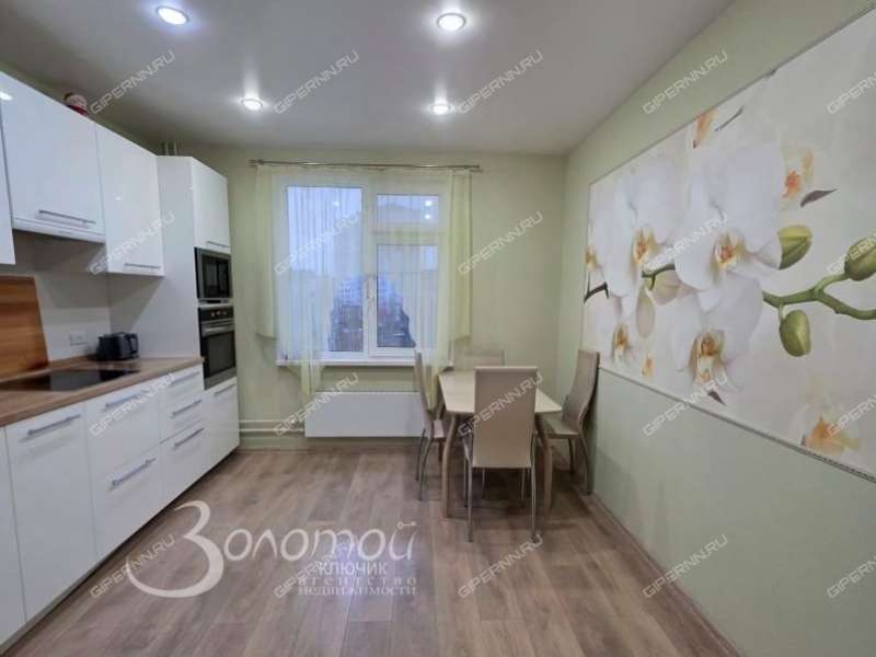 трёхкомнатная квартира на Южном бульваре дом 1