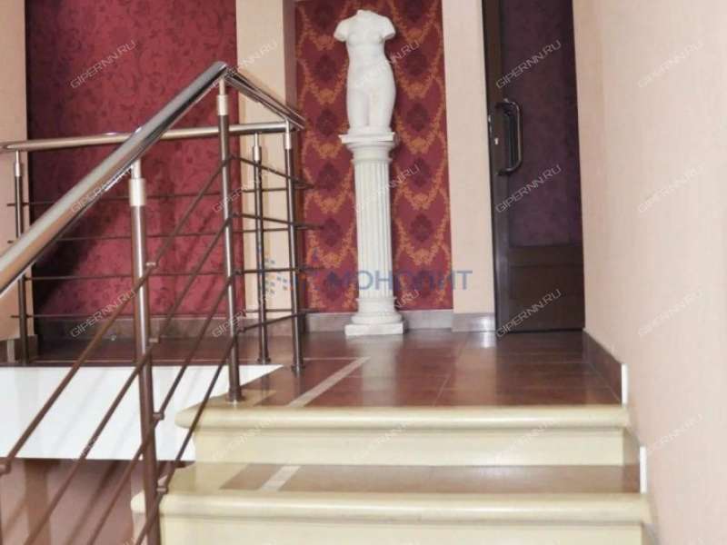 помещение под офис, недвижимость под гостиничный бизнес на проспекте Гагарина