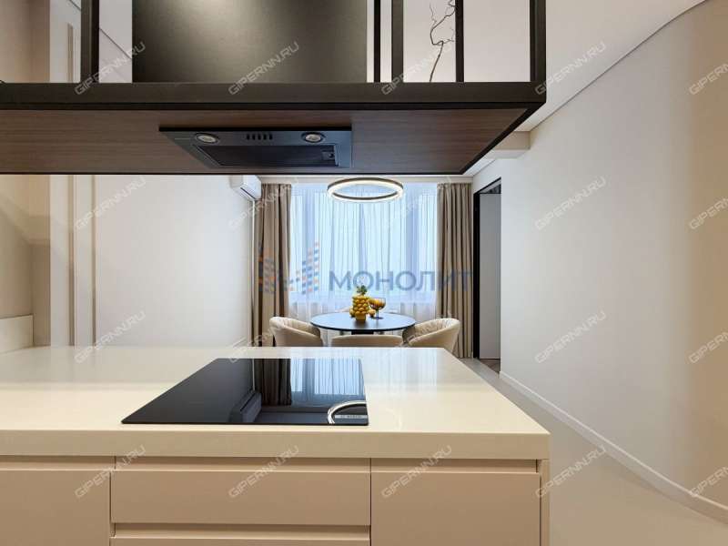 четырёхкомнатная квартира на Лысогорской улице дом 89 к3