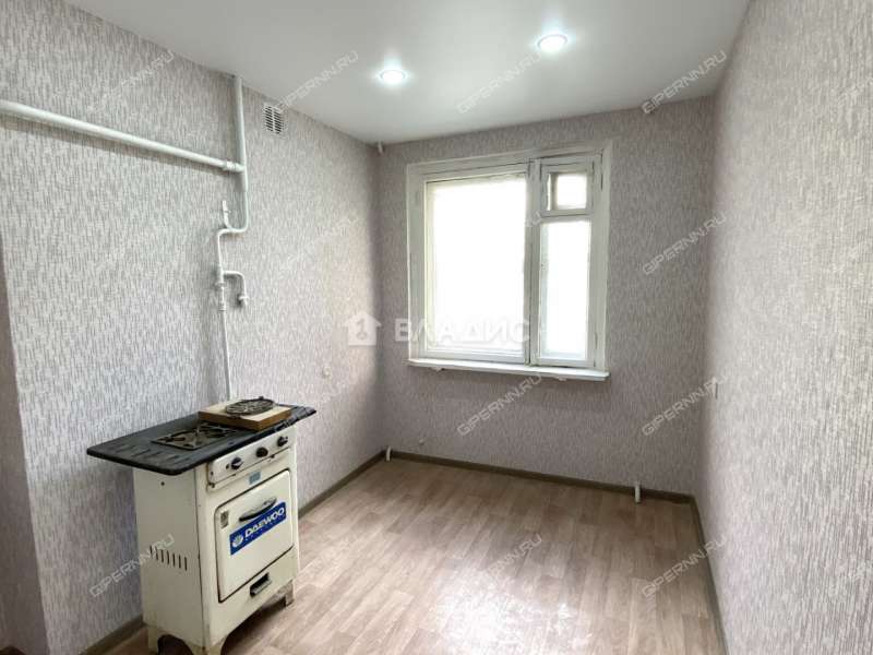 трёхкомнатная квартира на улице Героя Советского Союза Прыгунова дом 20