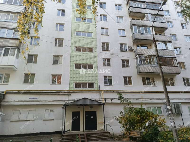 трёхкомнатная квартира на улице Маршала Рокоссовского дом 17