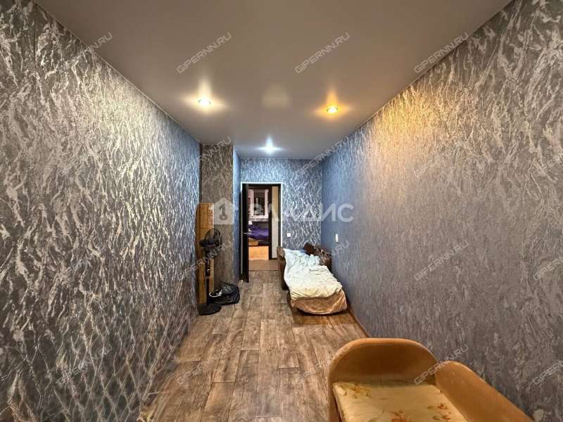 трёхкомнатная квартира на улице Федосеенко дом 79