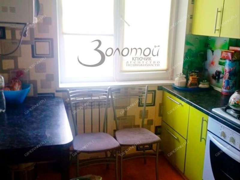 трёхкомнатная квартира на улице Строителей дом 5 город Лысково