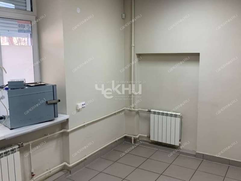 помещение под помещение свободного назначения на проспекте Ленина