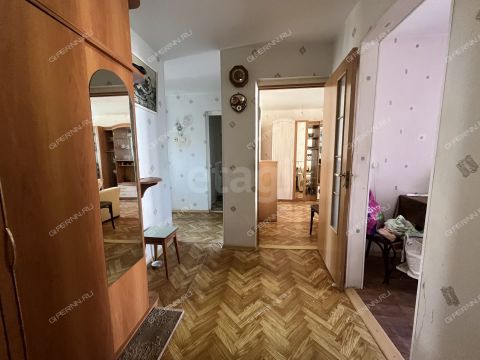 2-komnatnaya-ul-polevaya-d-10a фото
