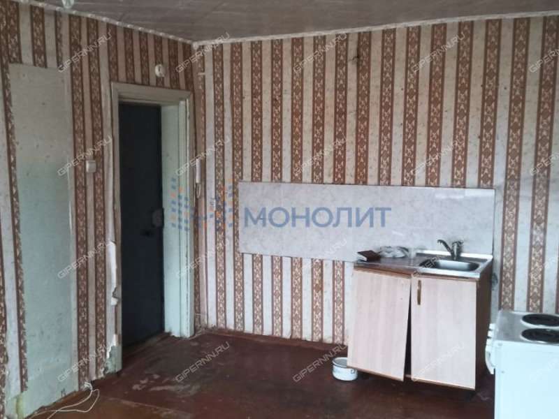 однокомнатная квартира в 2-м микрорайоне дом 4 город Бор