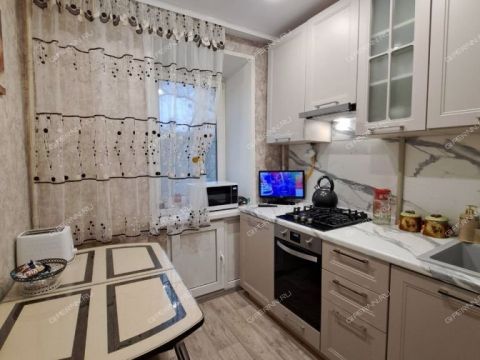 1-komnatnaya-ul-fedoseenko-d-13 фото