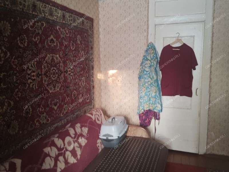 трёхкомнатная квартира на улице Героя Юрия Смирнова дом 27