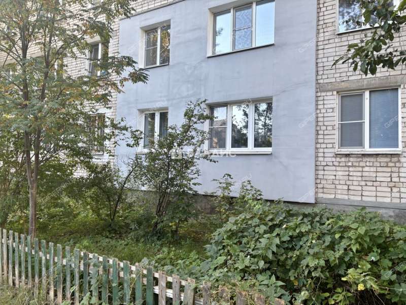 трёхкомнатная квартира на улице Вахтангова дом 26
