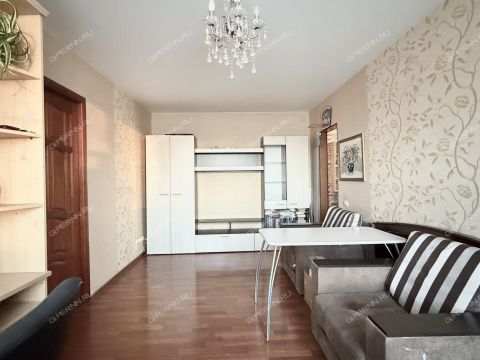 3-komnatnaya-ul-politboycov-d-12 фото