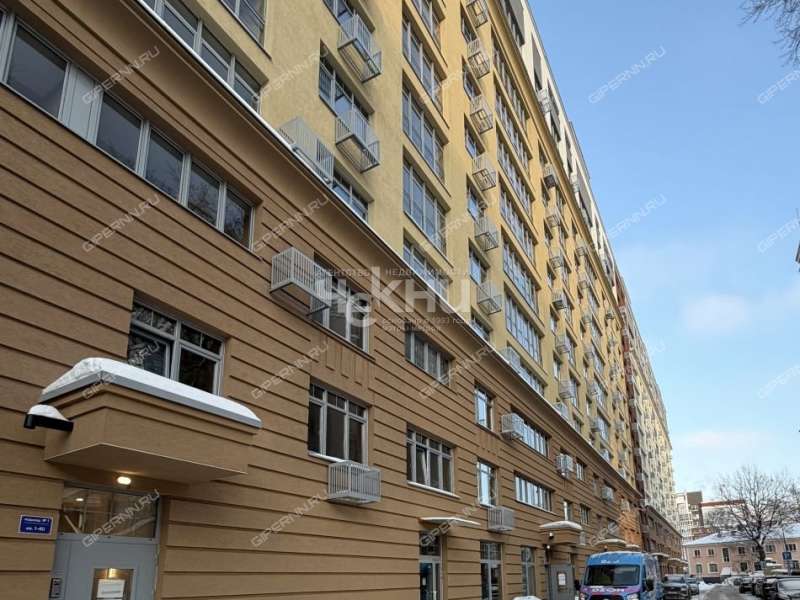 трёхкомнатная квартира на улице Максима Горького дом 73