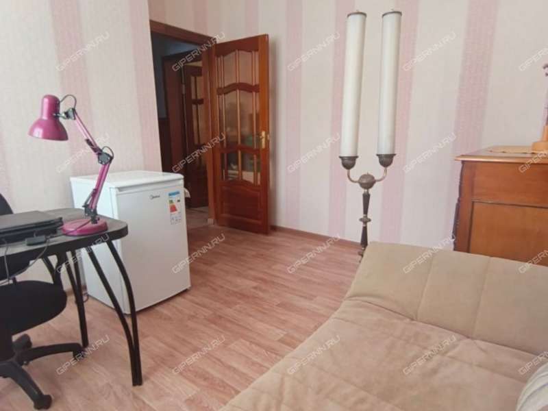 трёхкомнатная квартира на улице Нахимова дом 5 город Выкса