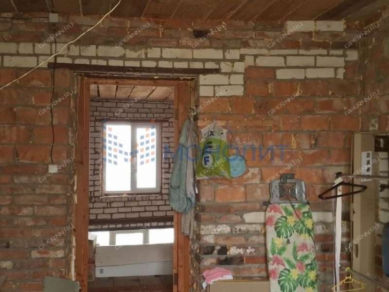 дом на улице Центральная деревня Летнево