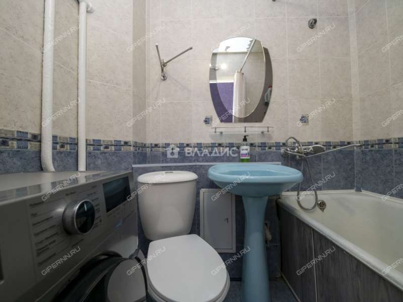 трёхкомнатная квартира на Южном шоссе дом 49