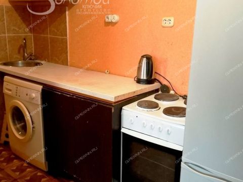 2-komnatnaya-ul-polevaya-d-10 фото