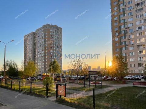 2-komnatnaya-ul-verhnepecherskaya-d-13-k1 фото