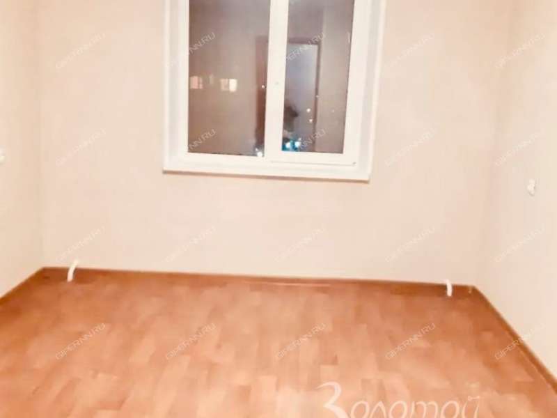 трёхкомнатная квартира на Космической улице дом 52