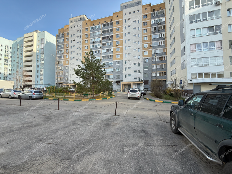 трёхкомнатная квартира на Деловой улице дом 22 к2