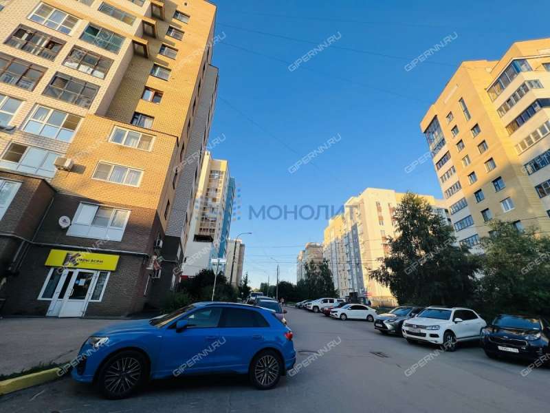 трёхкомнатная квартира на улице Родионова дом 193 к2