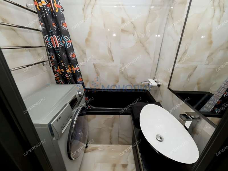 трёхкомнатная квартира на улице Ногина дом 4