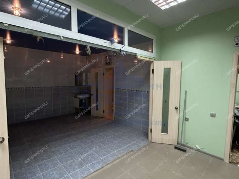 помещение под помещение свободного назначения на улице Мирошникова