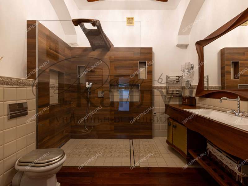 пятикомнатная квартира на улице Семашко дом 12