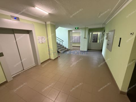 2-komnatnaya-ul-8-marta-d-26 фото