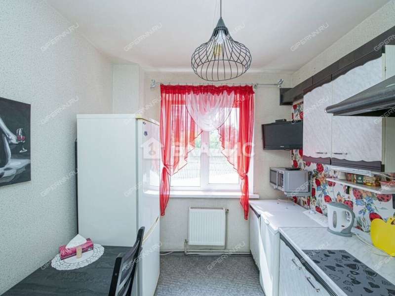 однокомнатная квартира на Оренбургской улице дом 7