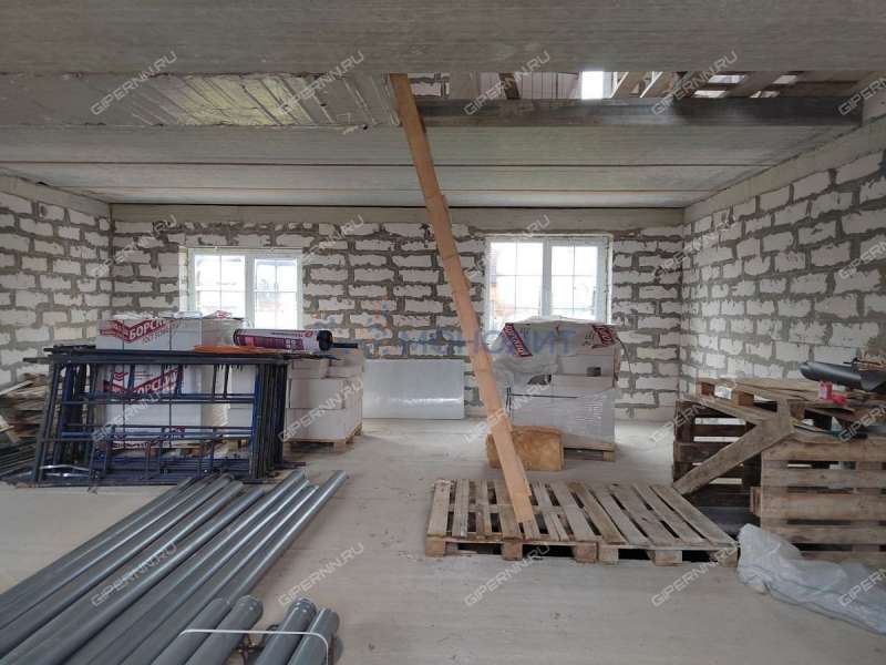 дом на улице Сиреневая посёлок Октябрьский