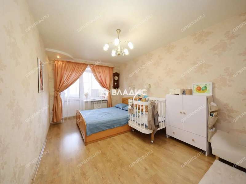 трёхкомнатная квартира на Заречном бульваре дом 1