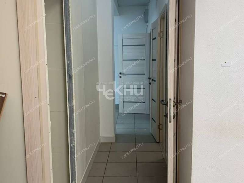 помещение под помещение свободного назначения на проспекте Ленина