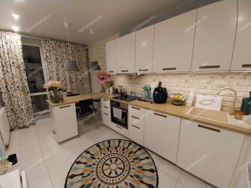 двухкомнатная квартира на проспекте Гагарина дом 101 к2