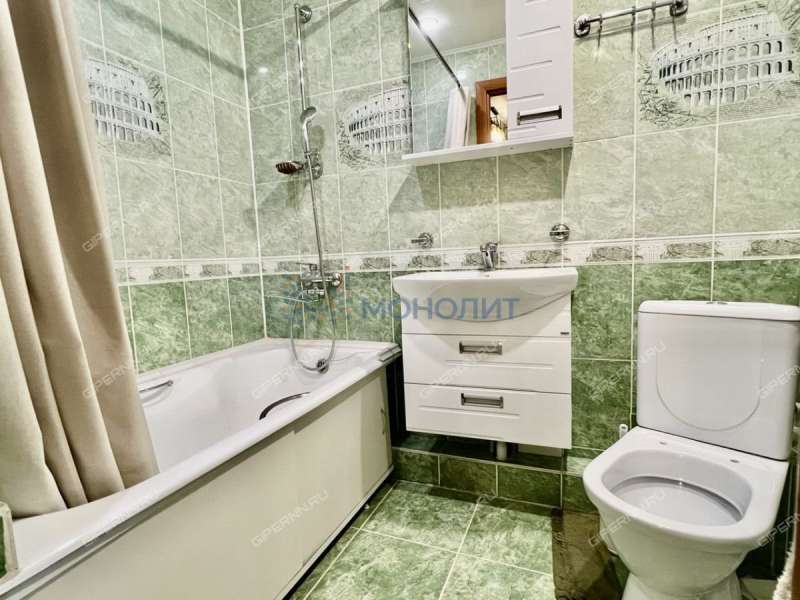 трёхкомнатная квартира на улице Мельникова дом 10