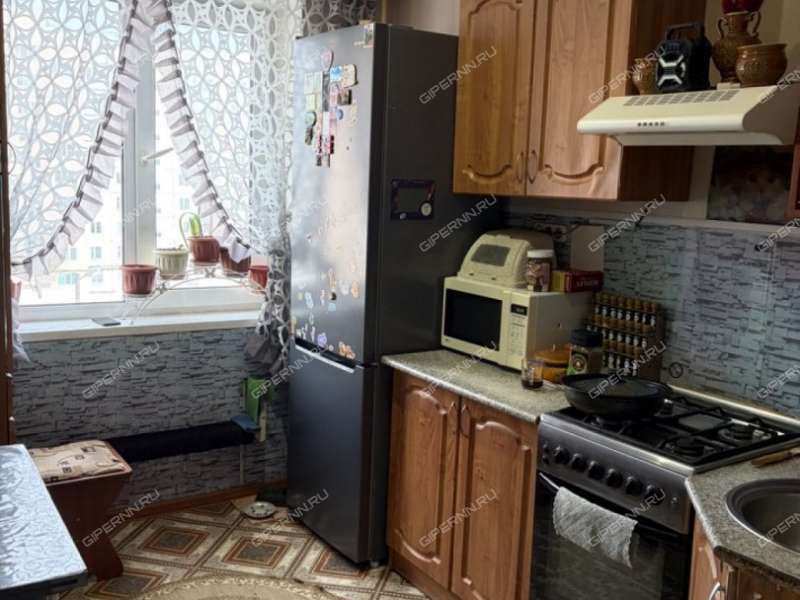 трёхкомнатная квартира в Центральном микрорайоне дом 4 город Выкса