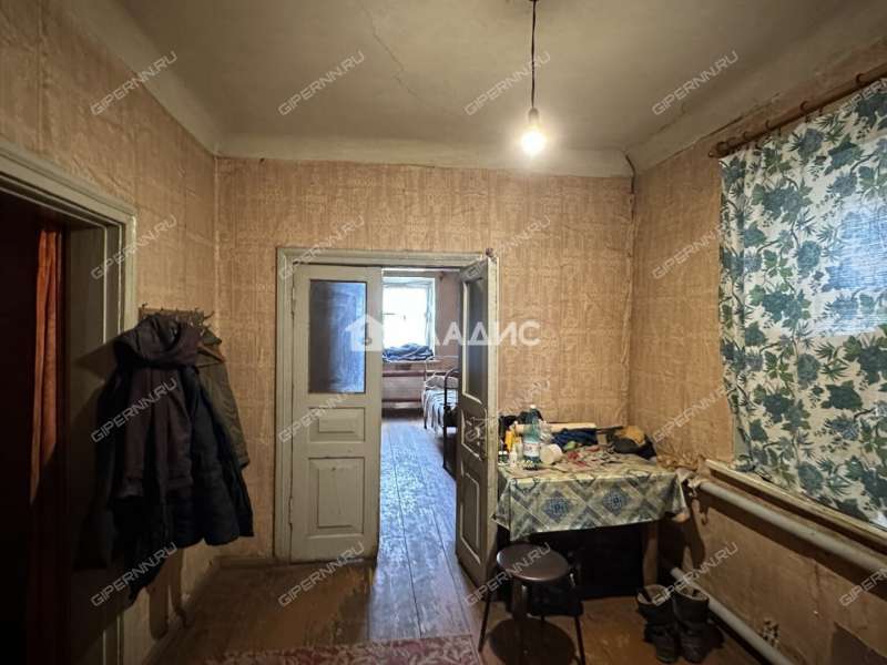 дом на 5-й линии