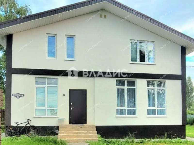 дом на улице Северная село Елховка