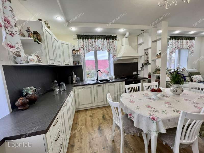 коттедж на Восточной улице село Великий Враг