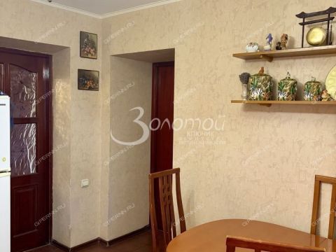 4-komnatnaya-ul-kerchenskaya-d-14a фото