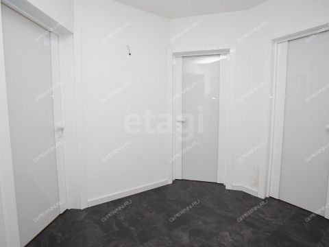 3-komnatnaya-ul-minina-d-29 фото