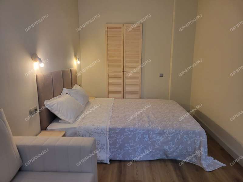 однокомнатная квартира на улице Луначарского дом 2/18