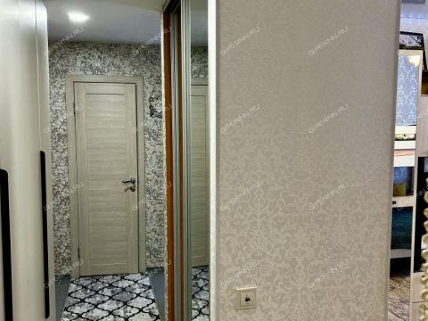 3-komnatnaya-ul-burevestnika-d-16 фото