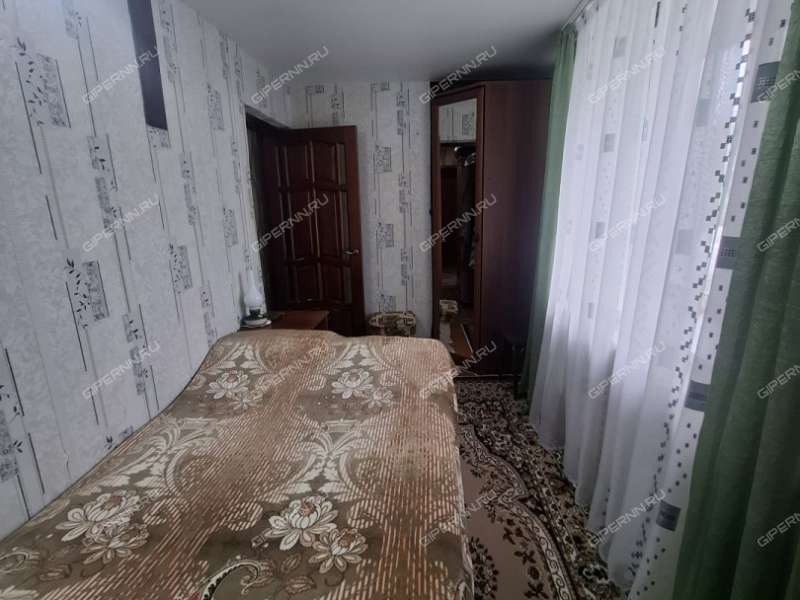 трёхкомнатная квартира на Школьная ул. дом 1 село Чернуха