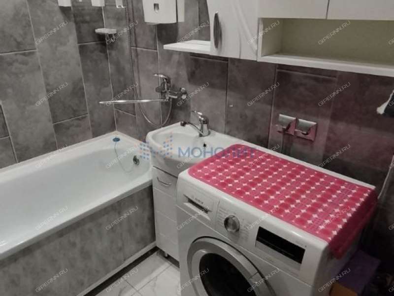 двухкомнатная квартира на улице Чкалова дом 13