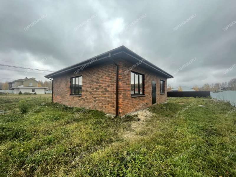 дом на Ахматовой ул. село Каменки