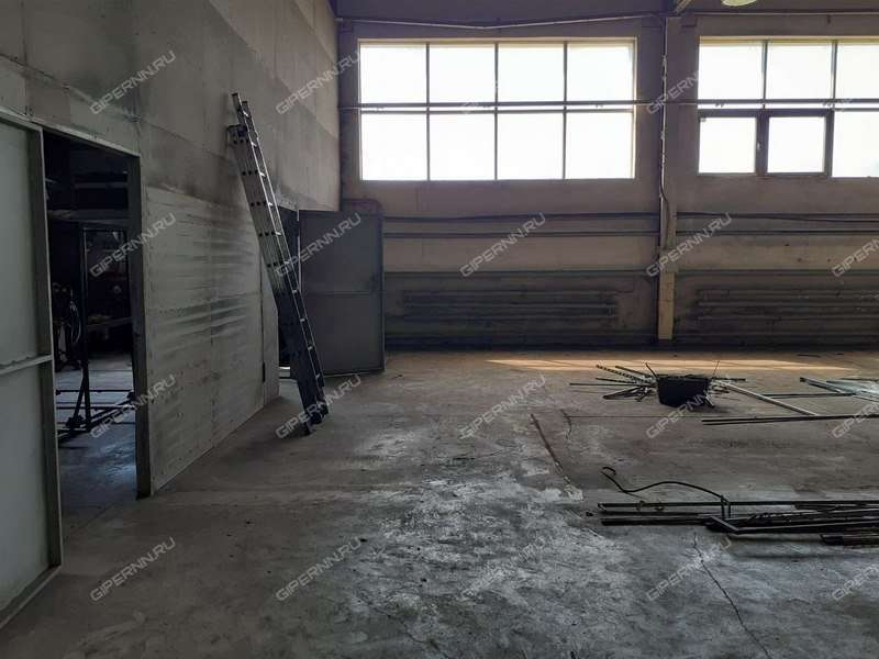 помещение под склад на Молодежный пр-кт, д.80к1